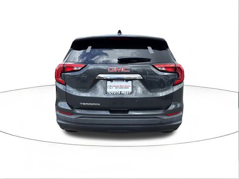 Used 2018 GMC Terrain SLE image 4