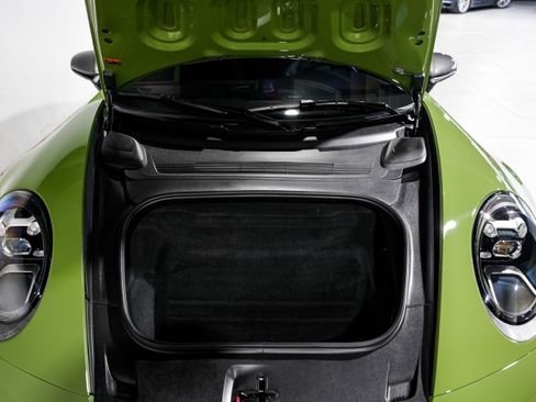 Used 2024 Porsche 911 Carrera T image 41