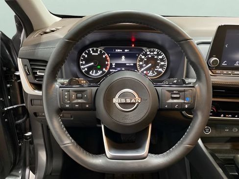 Certified 2023 Nissan Rogue SV w/ SV Premium B Package AWD/4WD image 13