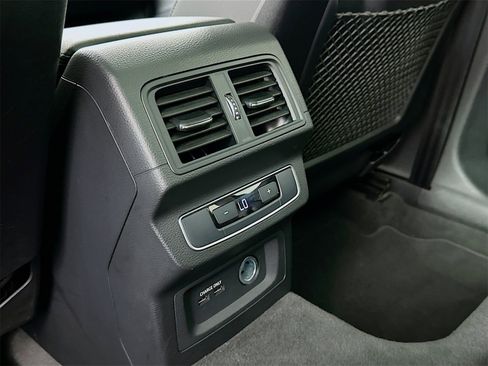 Used 2022 Audi Q5 2.0T Premium image 25