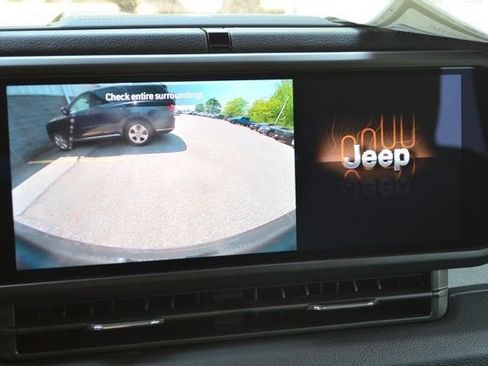 New 2026 Jeep Wrangler Unlimited Sport AWD/4WD image 29