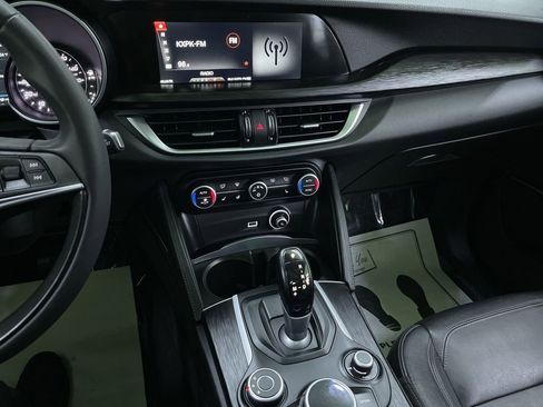 Used 2018 Alfa Romeo Stelvio w/ Cold Weather Package image 22