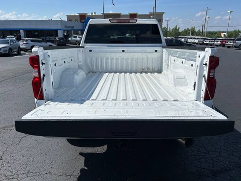 Used 2025 Chevrolet Silverado 2500 LT w/ Convenience Package AWD/4WD image 40