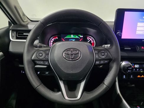 Used 2023 Toyota RAV4 XLE Premium AWD/4WD image 16