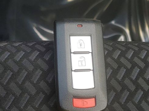 Used 2024 Mitsubishi Eclipse Cross Ralliart AWD/4WD image 32