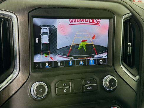 Used 2023 GMC Sierra 2500 AT4 w/ AT4 Premium Plus Package image 6