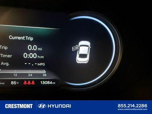 Used 2024 Genesis G70 2.5T AWD/4WD image 36