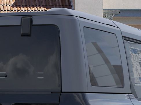 New 2025 Ford Bronco 4-Door AWD/4WD image 25