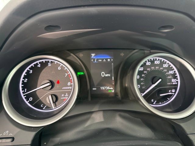 Used 2024 Toyota Camry LE w/ Convenience Package FWD image 25