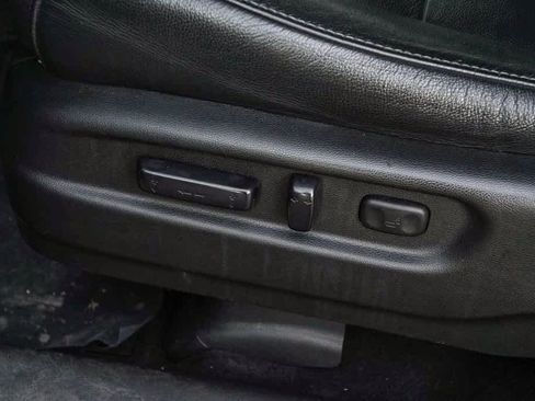 Used 2017 Honda Pilot Touring image 24