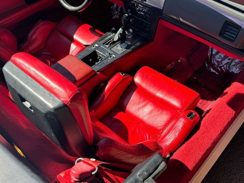 Used 1988 Chevrolet Corvette Convertible RWD image 30