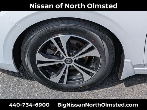 Certified 2020 Nissan Sentra SV FWD image 29