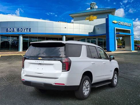 New 2026 Chevrolet Tahoe LS image 6