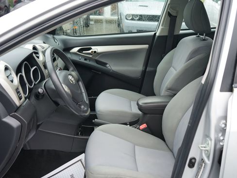 Used 2009 Toyota Matrix S AWD/4WD image 10