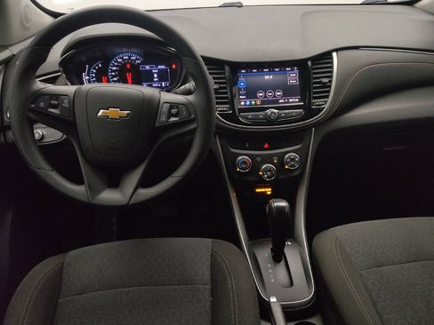 Used 2020 Chevrolet Trax LS w/ Tint and Cruise Package FWD image 22