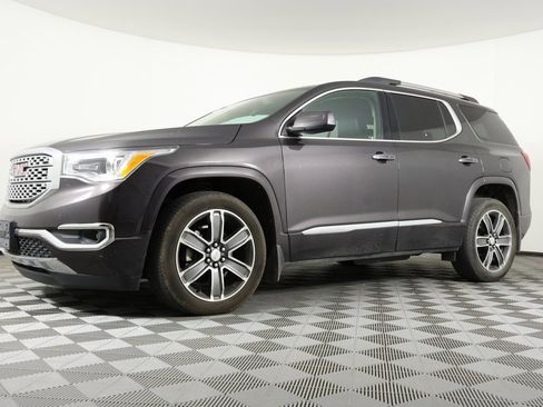 Used 2018 GMC Acadia Denali image 1