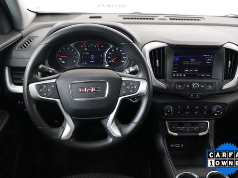 Used 2024 GMC Terrain SLE FWD image 17