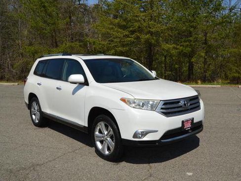 Used 2013 Toyota Highlander Limited image 63
