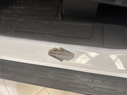 Used 2023 Ford Bronco Wildtrak image 12