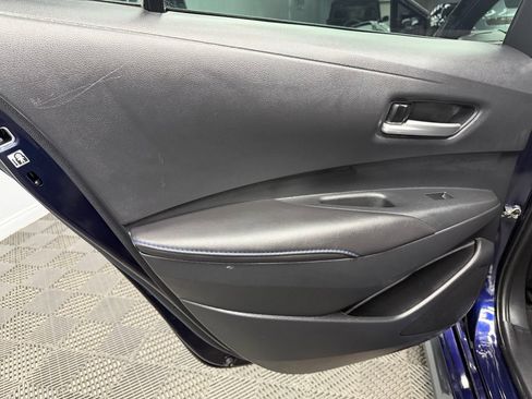 Used 2020 Toyota Corolla SE w/ SE Premium Package FWD image 40