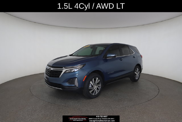 Used 2024 Chevrolet Equinox LT AWD/4WD image 2