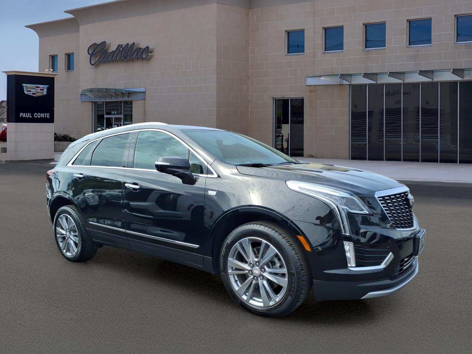 Certified 2024 Cadillac XT5 Premium Luxury AWD/4WD image 4