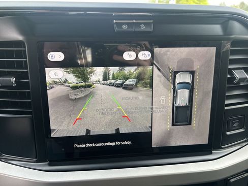 New 2025 Ford F250 XLT w/ Black Appearance Package image 27