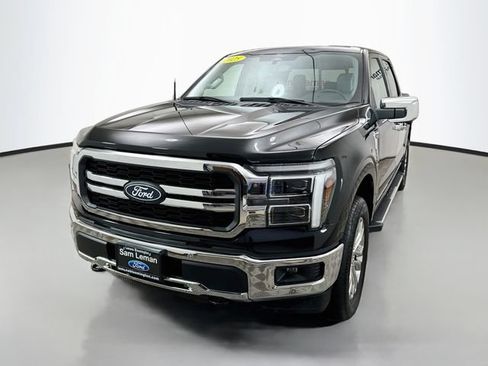 Used 2025 Ford F150 Lariat w/ Equipment Group 501A Mid AWD/4WD image 3