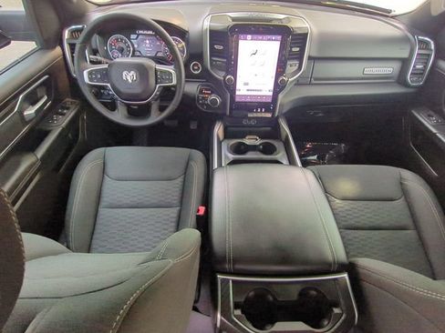 Used 2025 RAM 1500 Big Horn AWD/4WD image 33