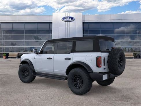 New 2026 Ford Bronco Outer Banks w/ Sasquatch Package AWD/4WD image 4