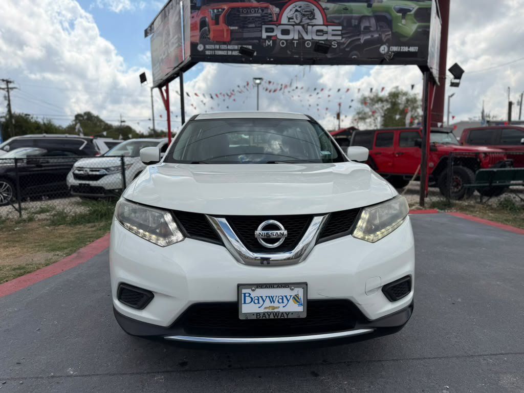 Used 2016 Nissan Rogue S AWD/4WD image 2