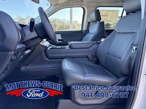 New 2026 Ford Expedition Active AWD/4WD image 9