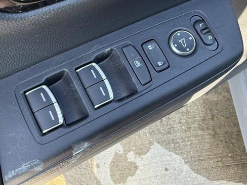 New 2026 Honda CR-V EX-L image 9