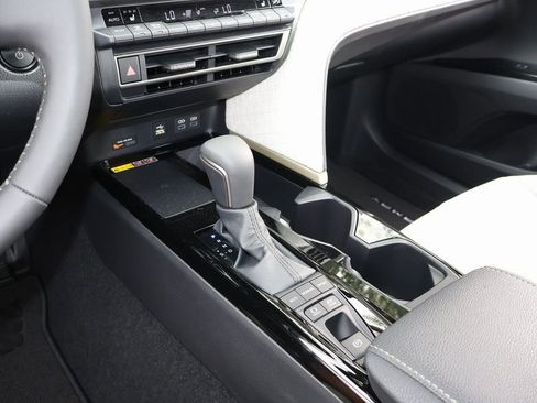 New 2026 Toyota Camry XLE AWD/4WD image 25
