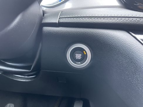 New 2026 Chrysler Pacifica Select image 33