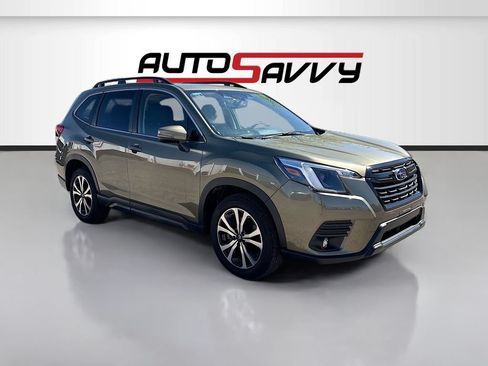 Used 2024 Subaru Forester Limited AWD/4WD image 1
