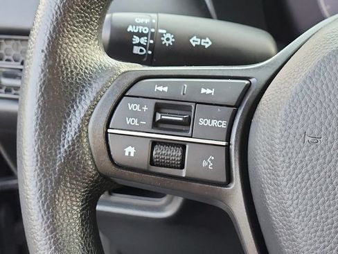 Used 2024 Honda HR-V LX image 20