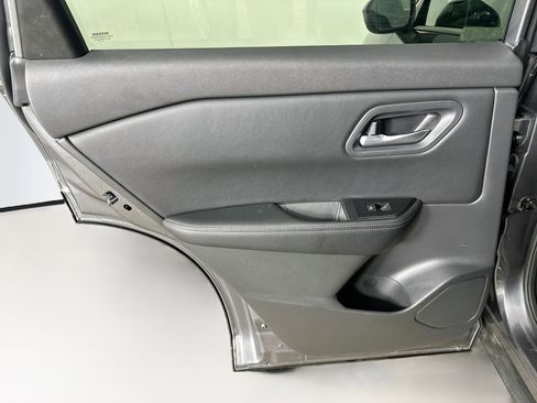 Used 2026 Nissan Rogue SV AWD/4WD image 25
