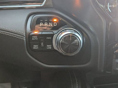 Used 2022 RAM 1500 Limited w/ Body-Colour Bumper Group image 14