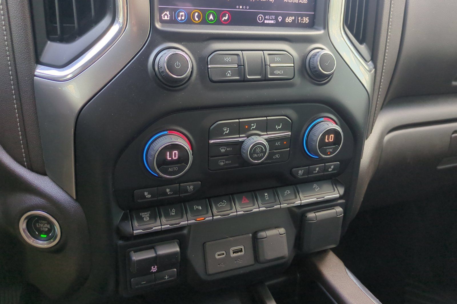 Used 2023 Chevrolet Silverado 2500 LTZ AWD/4WD image 27