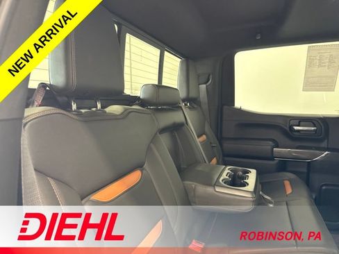 Used 2020 GMC Sierra 1500 AT4 w/ AT4 Premium Package AWD/4WD image 12
