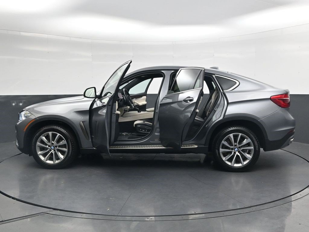 Used 2017 BMW X6 xDrive35i AWD/4WD image 38