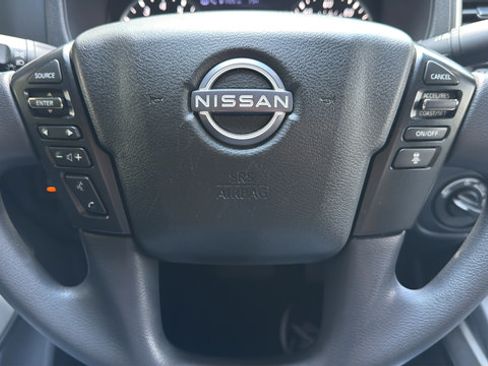Used 2024 Nissan Frontier SV w/ Technology Package AWD/4WD image 25