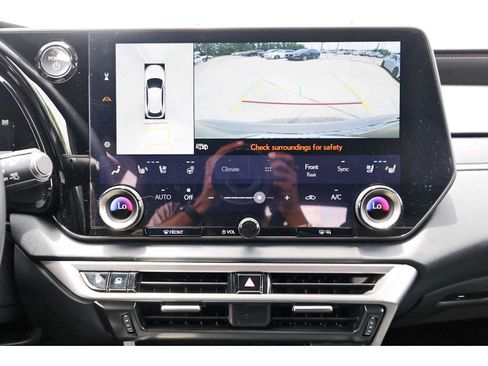 Used 2025 Lexus RX 450h AWD w/ Luxury Package image 23