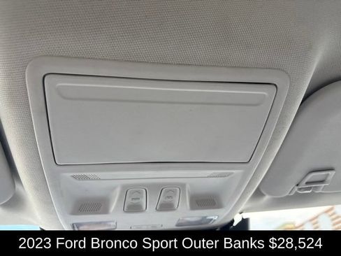 Used 2023 Ford Bronco Sport Outer Banks w/ Tech Package AWD/4WD image 19