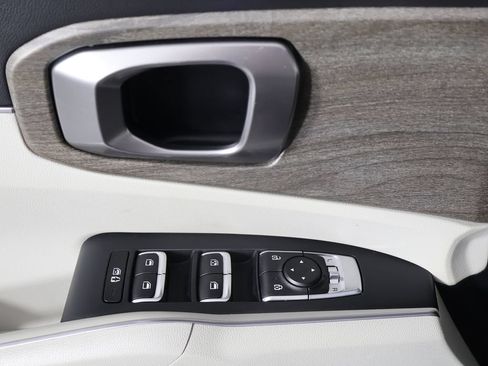 Used 2023 Kia Sorento EX w/ Panoramic Sunroof Package FWD image 39