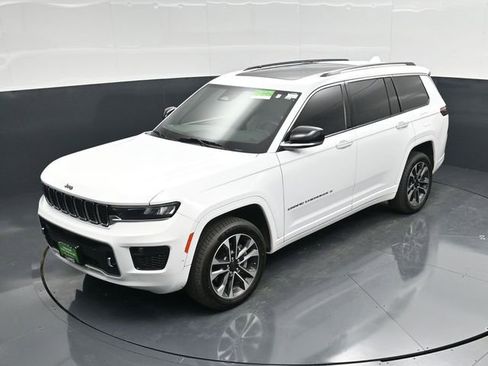 Certified 2022 Jeep Grand Cherokee L Overland w/ Luxury Tech Group IV image 53