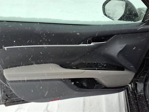 Certified 2023 Toyota Camry SE image 12