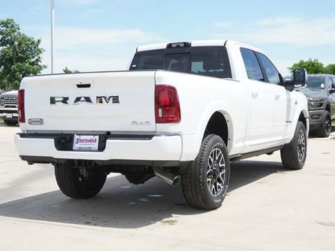 New 2026 RAM 2500 Limited AWD/4WD image 9