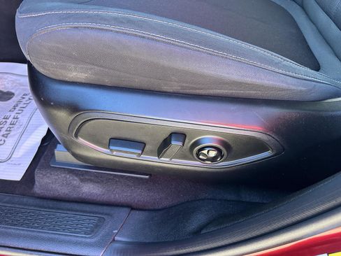 Used 2022 Jeep Grand Cherokee L Laredo w/ Luxury Tech Group I image 23